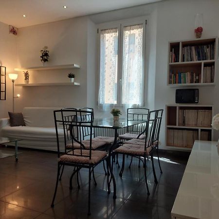 Luxury Station Apartment Bolonia Exterior foto