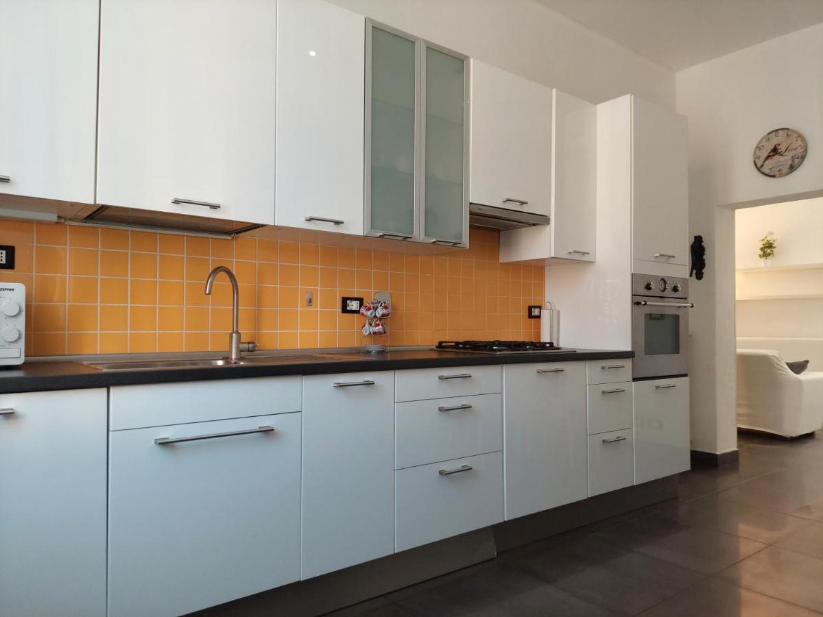 Luxury Station Apartment Bolonia Exterior foto